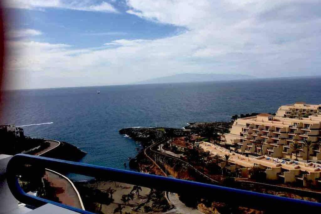 Lovely Modern Studio with An Incredible View