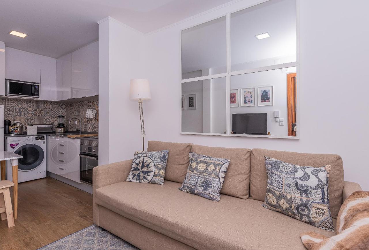 Feira Da Ladra Comfy Premium 2