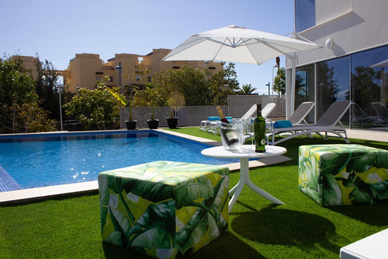 Gran Villa Paradise 1