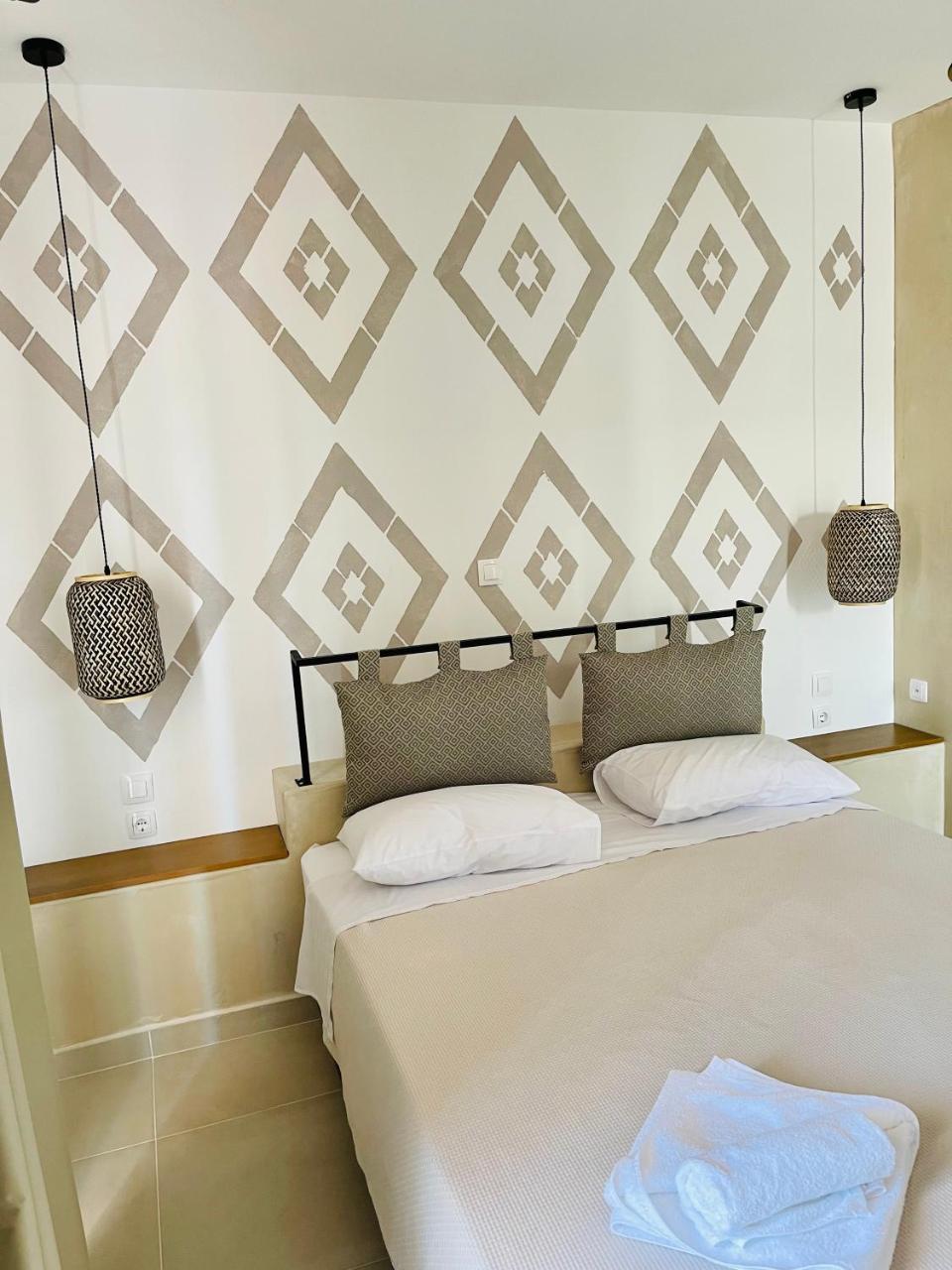 Atma Beach Rooms & Suites 1