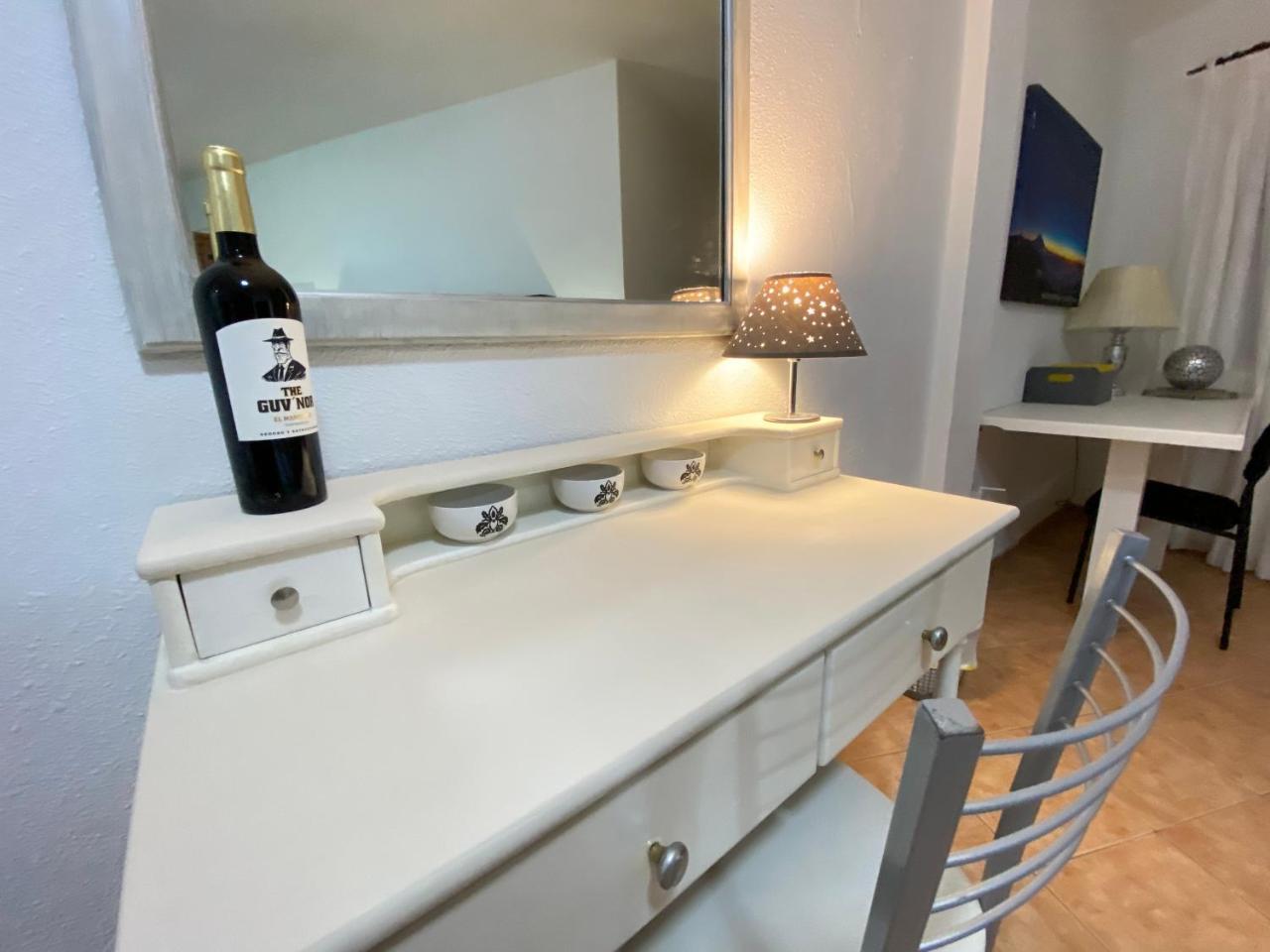 Alcamar Habitaciones En Pisos Compartidos Cerca Al Mar! 1