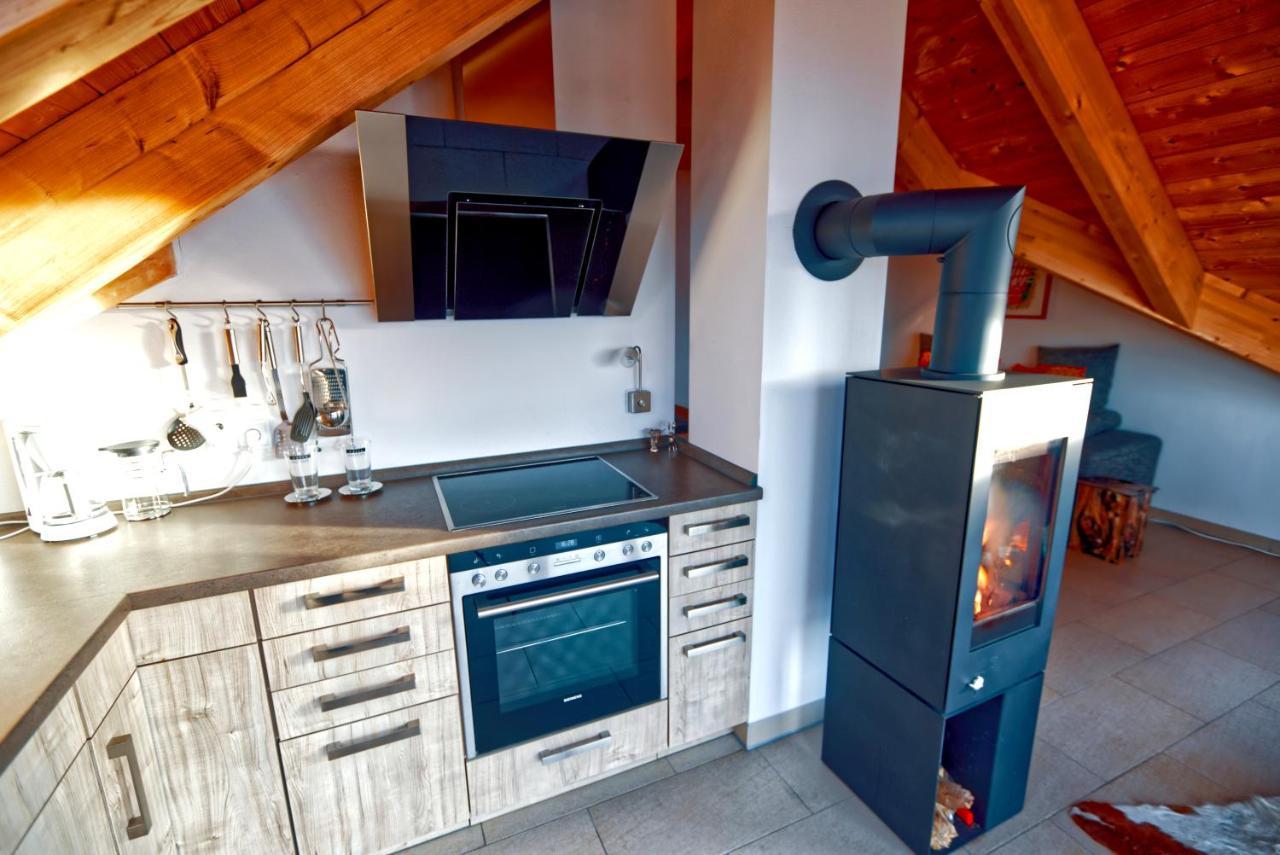 Gastl Ferienwohnung Und Bootsverleih 2