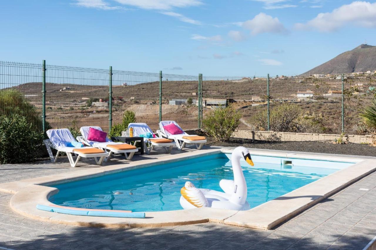 Apartment Private Heated Pool