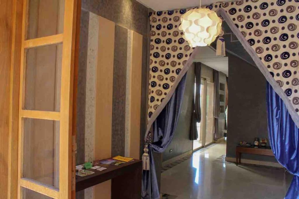 Joumaya Nid D’Eve, Nid D’Amour 1