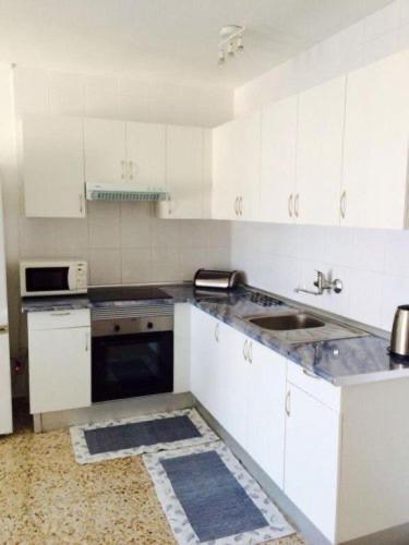 Hola Apartments 14-3 2