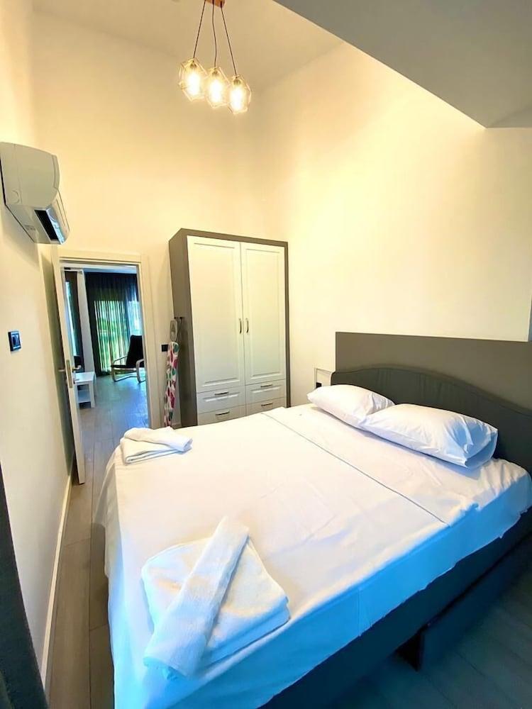 Istanbul Beach Hotel Sweet Home Apart 2