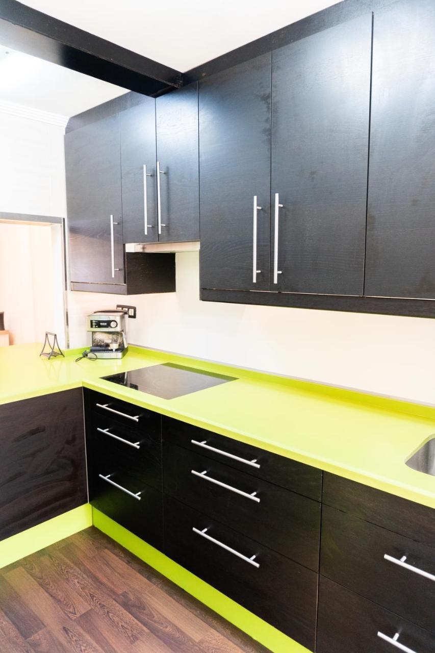 Ocean View 2 Bedroom Roofterrace Apartment