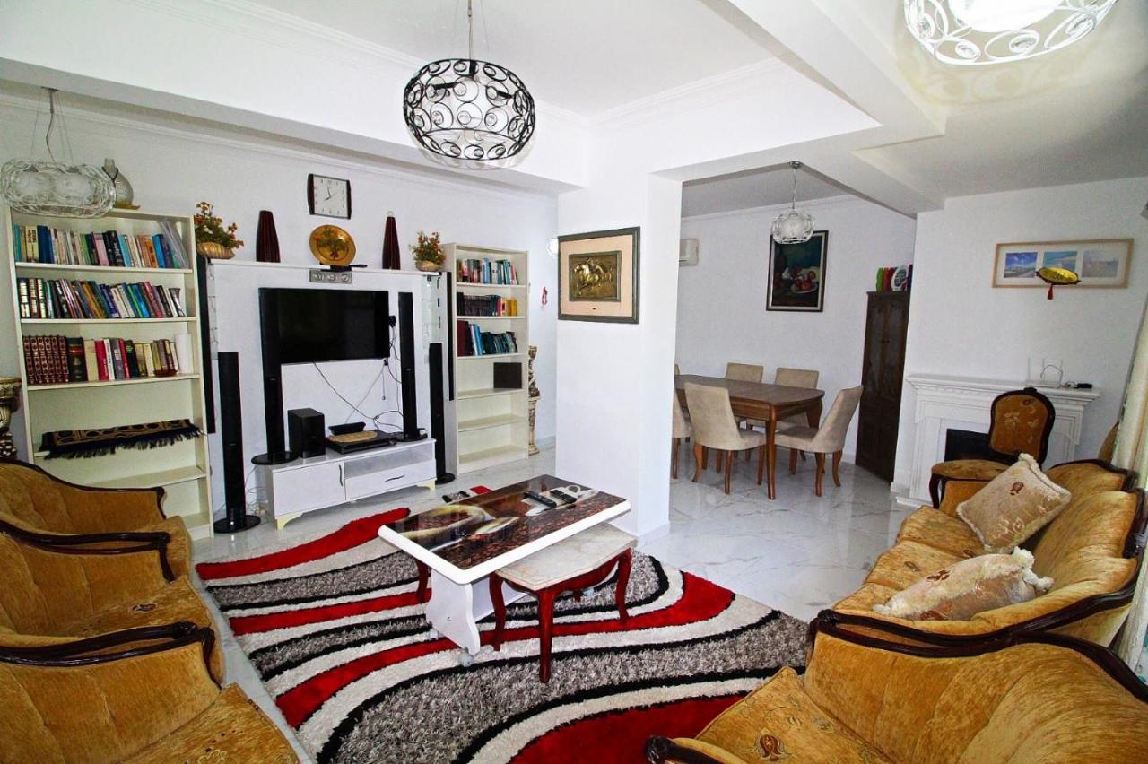 Gorgeous Villa with Private Pool in Antalya 2