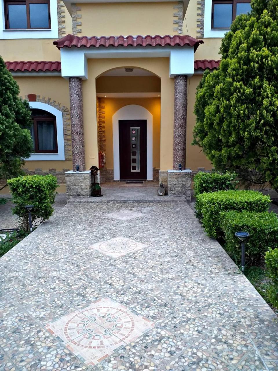 Nicole Luxury Villas 1