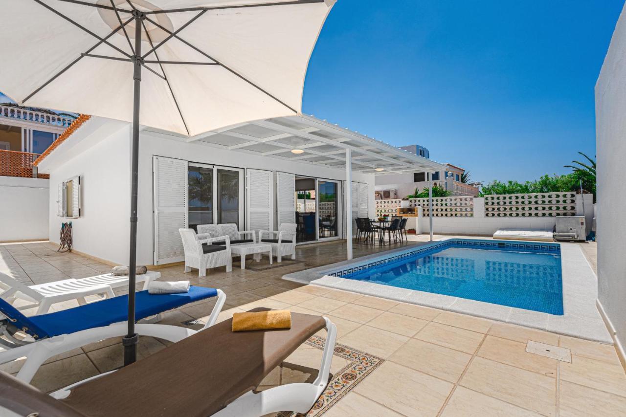 Wonderful Villa in Sueno Azul with Private Pool 1