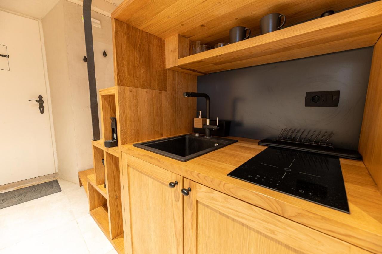 Superior 1 Br Apartment Gabriela Next To Buza Beach 1