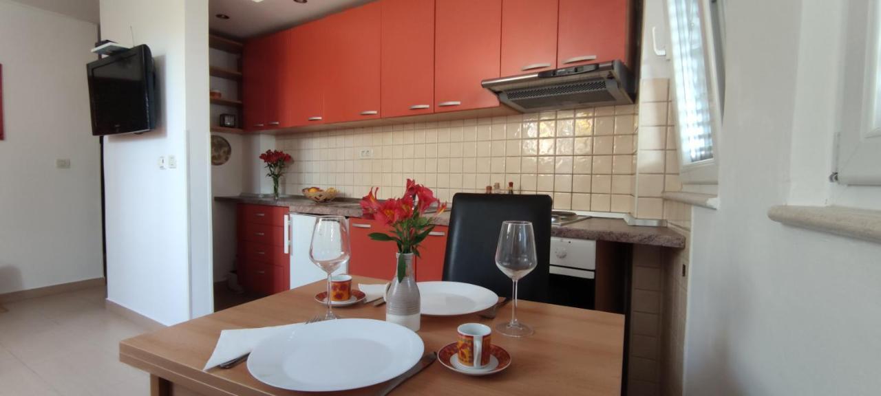 Apartment "Orangina" Sea - Nature - Relax - Ideal for Couples 1