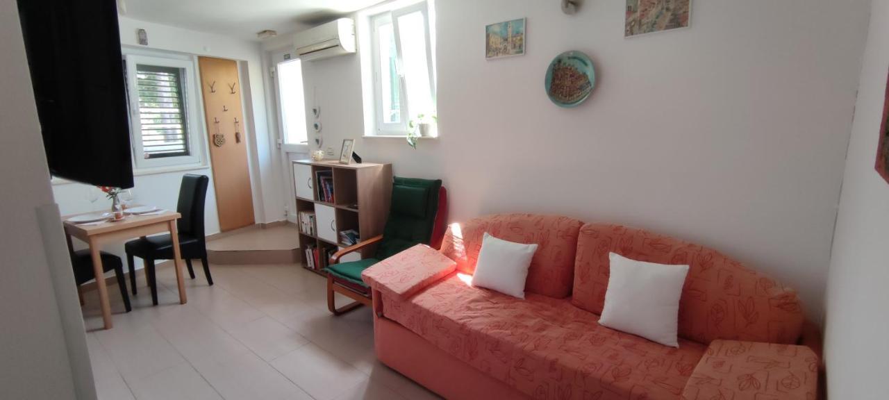 Apartment "Orangina" Sea - Nature - Relax - Ideal for Couples 2