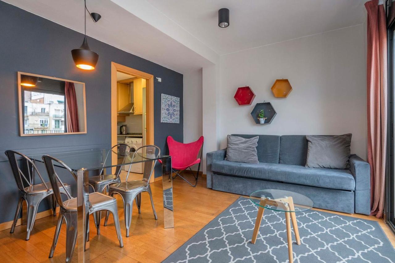 Modern And Bright Apartment in Eixample 5-1 (Adults Only)