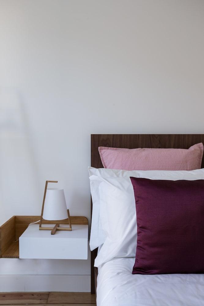 Hip Tailor Made Duplex Penthouse in Bairro Alto 2