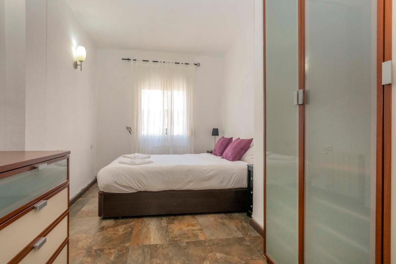 3bd with Private Terrace Right by Sagrada Familia (Adults Only) 2