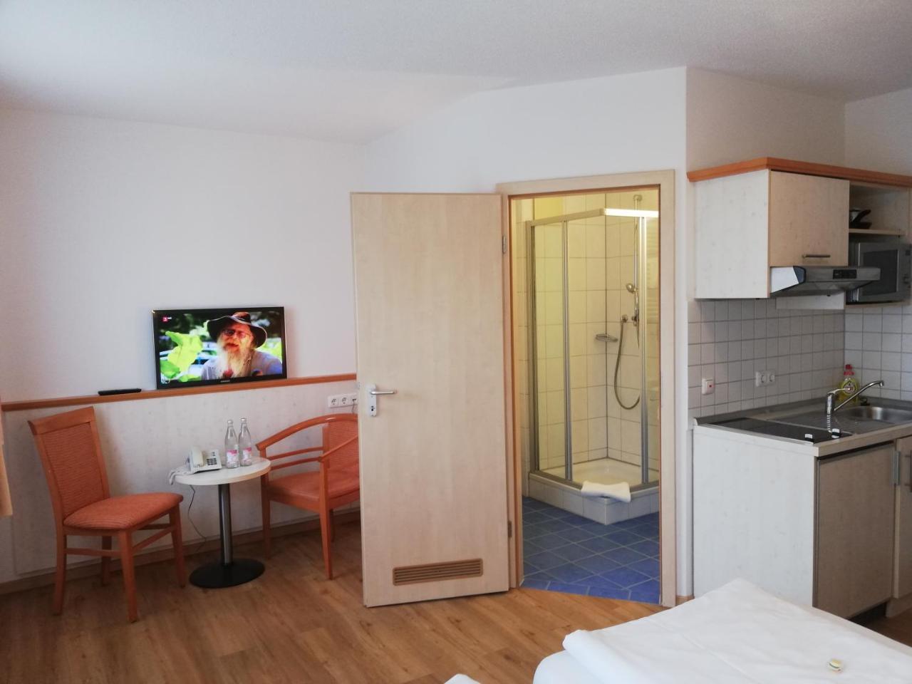 Mikro Apartments Erding (Adults Only) 1