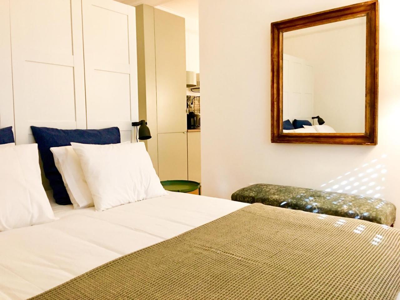 O Quinto Esquerdo (Adults Only) 2