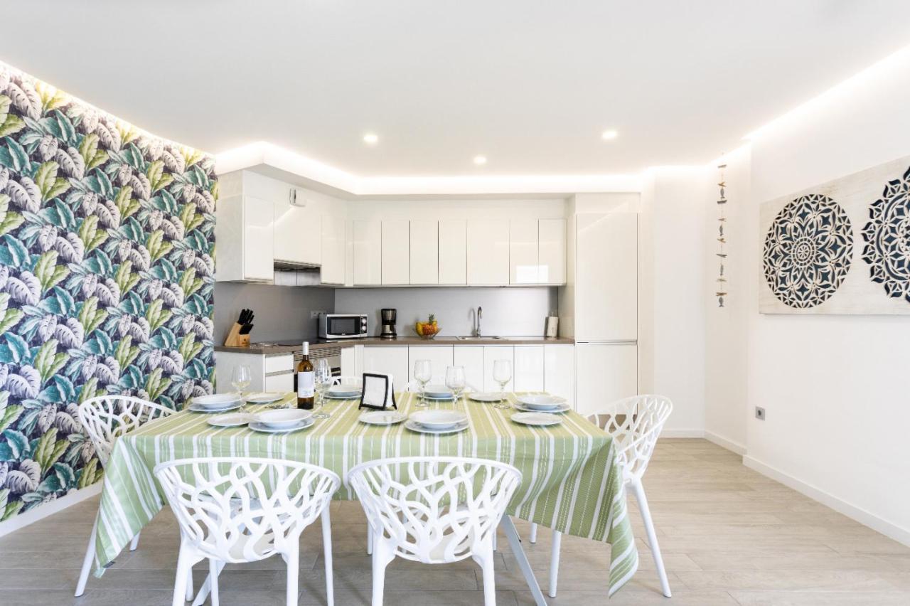 Ocean Garden Suite 1002 Penthouse with Seaviem 1