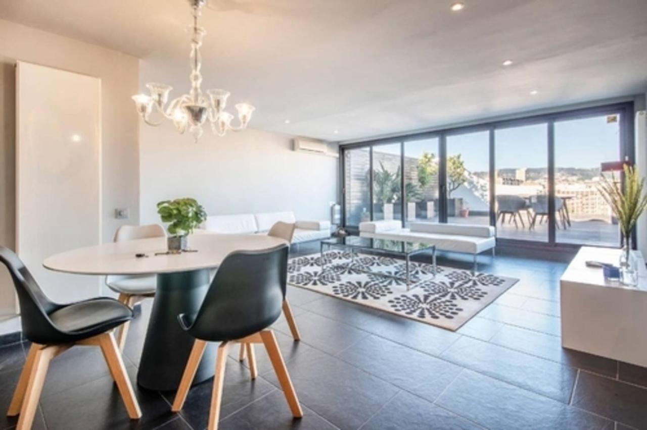 Amazing 3 Bedroom Penthouse in Plaza Espana (Adults Only)