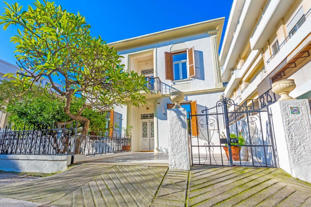 Arhondiko Apartment Vs Rhodes Town 1