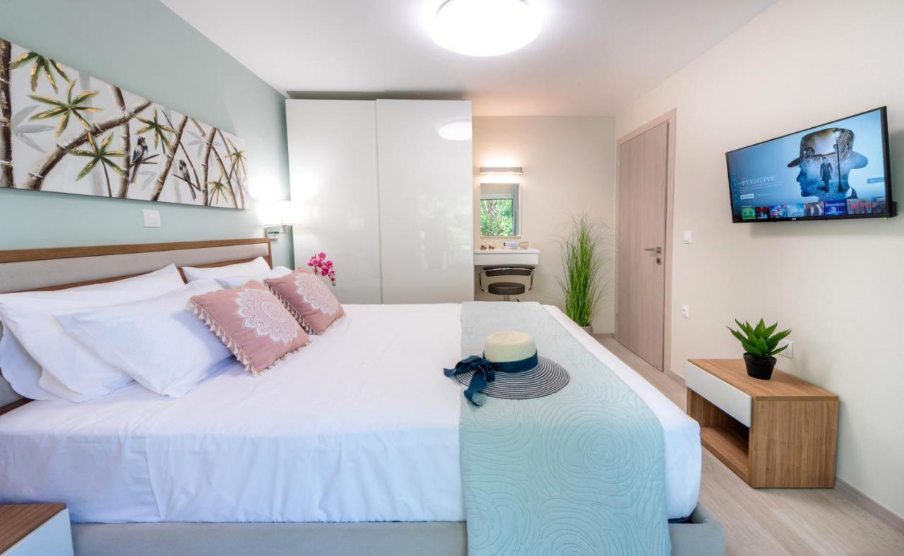 Costamare Boutiqueapart-Where Luxury Meets Comfort 1