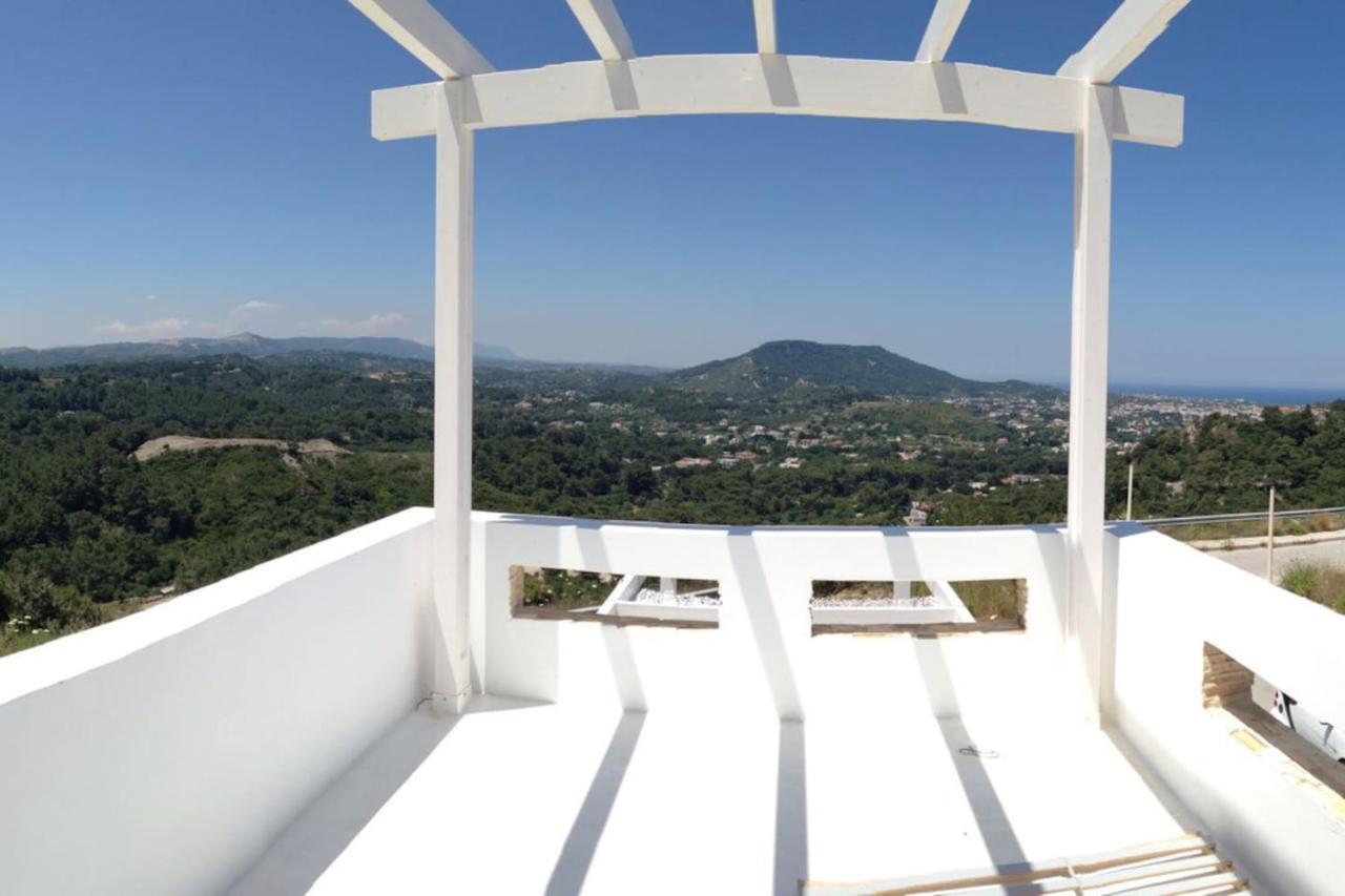 Kalithea-Hills Villa with Pool for 8 Up To 12 in Rhodes Town 2