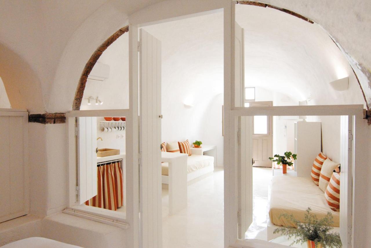 White Grape Suites 1