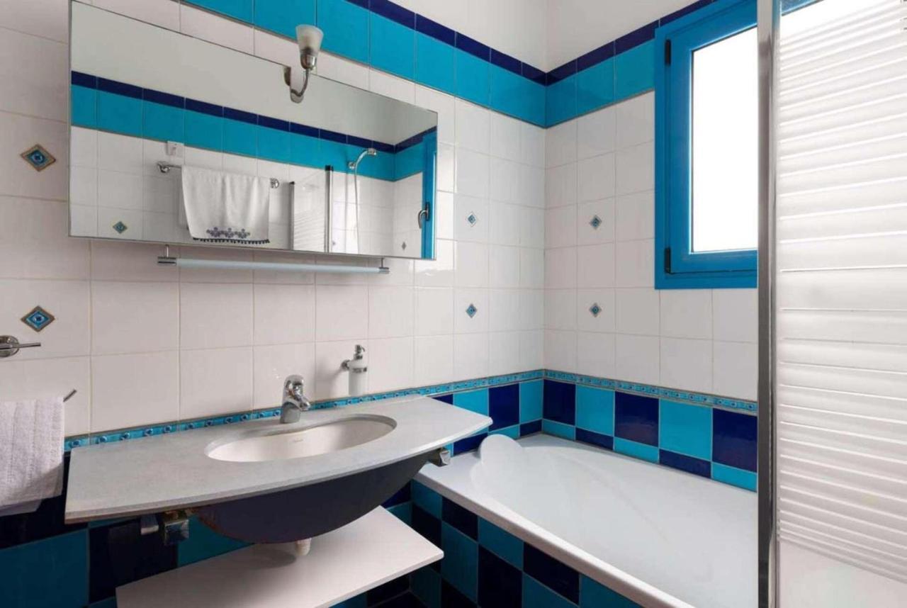 Aegean View Apartment 1 2