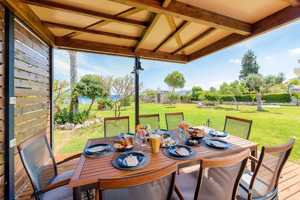 Nastazia Luxury Beach House 2