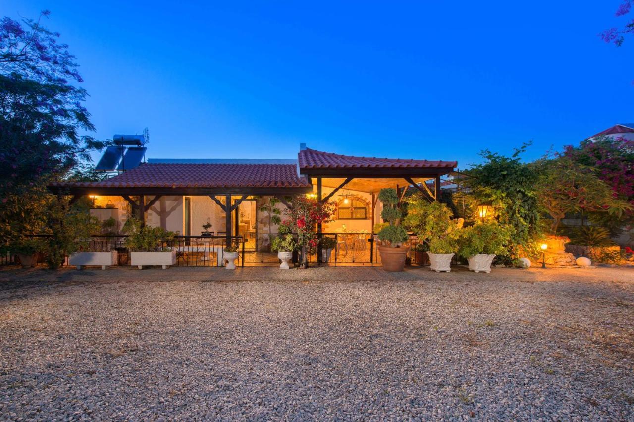 Villa Agia Paraskevi 1