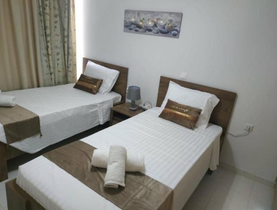 Asiminas Lovely House 1