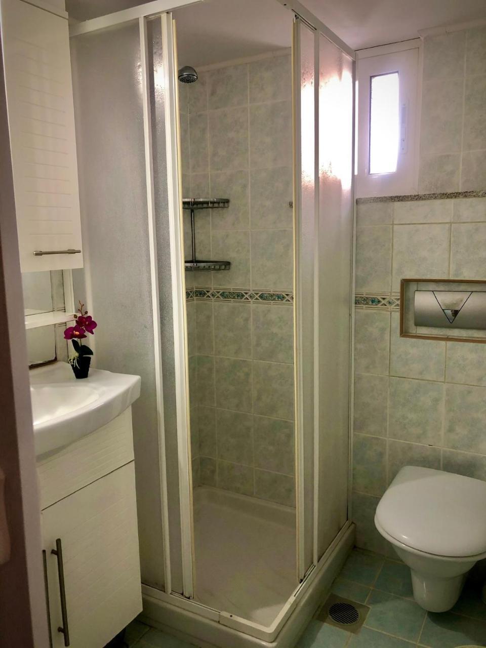 Spitaki Close To Hospital 1