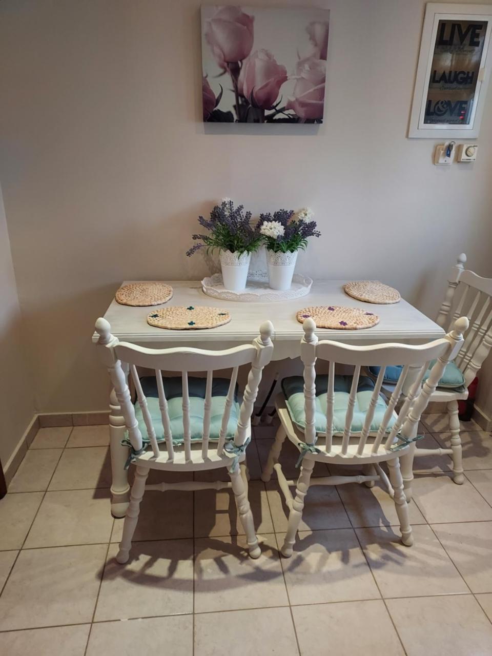 Anastasia's Holiday House with Garden 2