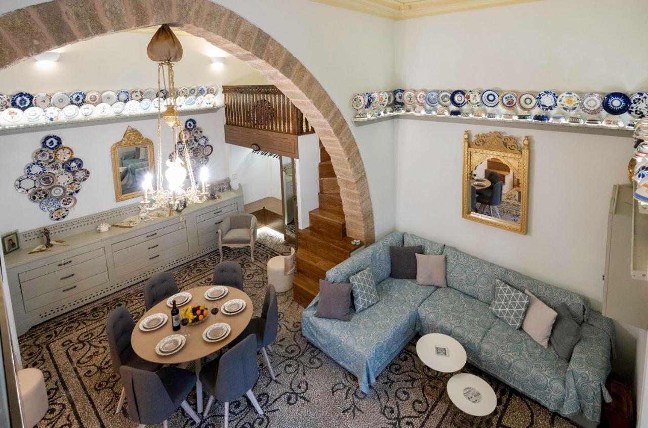 Antigone Traditional House 1