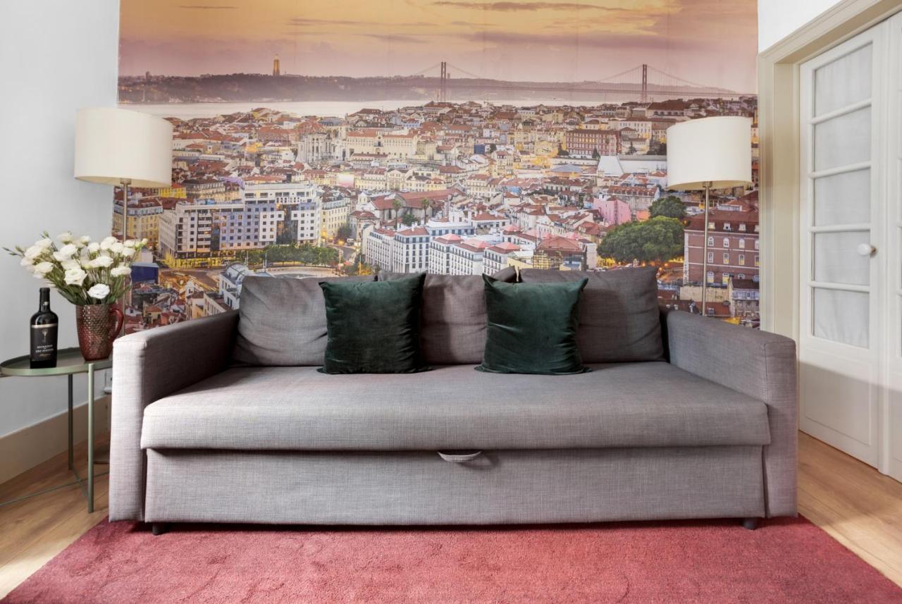 Cozy Apt in Central Lisbon with Ac! 1