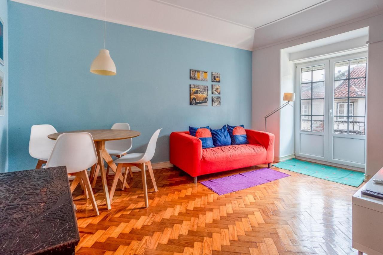 Castelo Apartment - Beautiful Balcony View 2