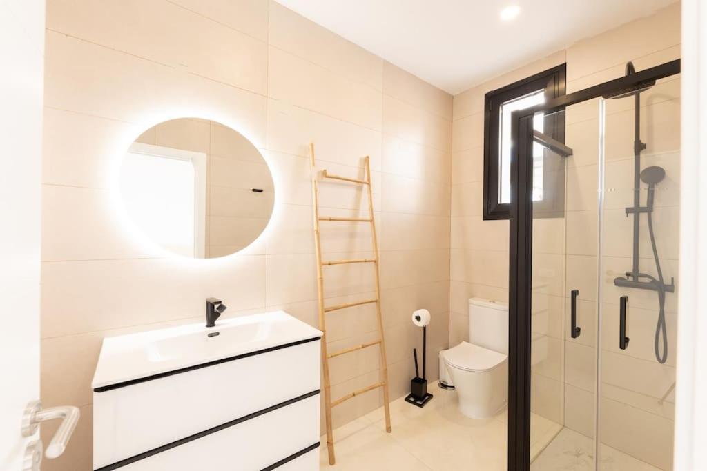 Villa Andrea, Quiet Luxury, Sunset with Sea Views 2