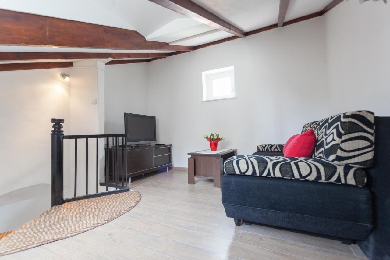 Buza Apartment (Adults Only) 1