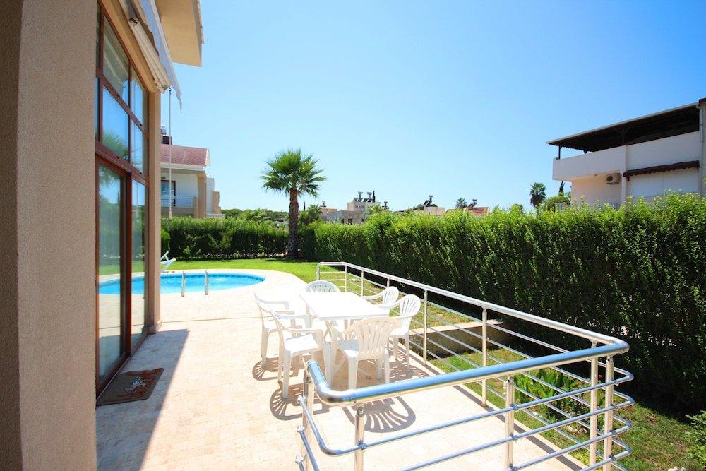 Paradise Town - Villa Family 2