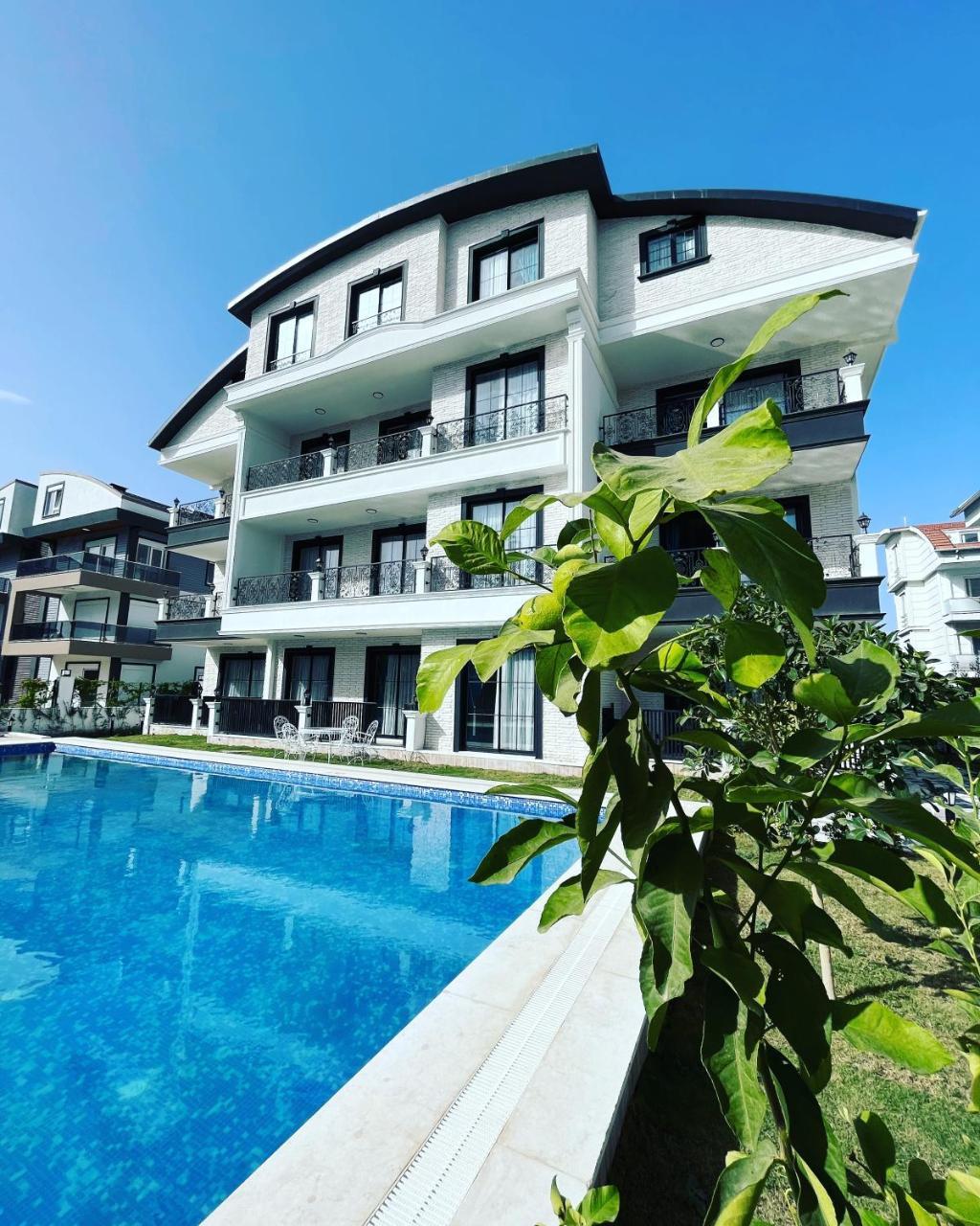 Via Pardi Apartment Belek