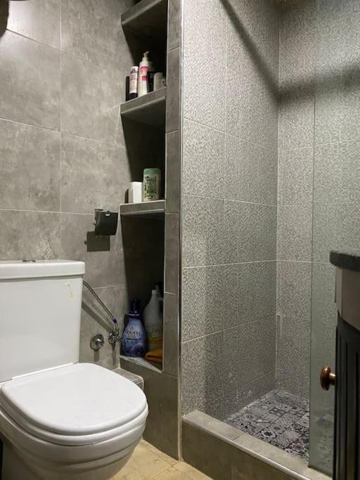 Studio Meuble a Louer 2