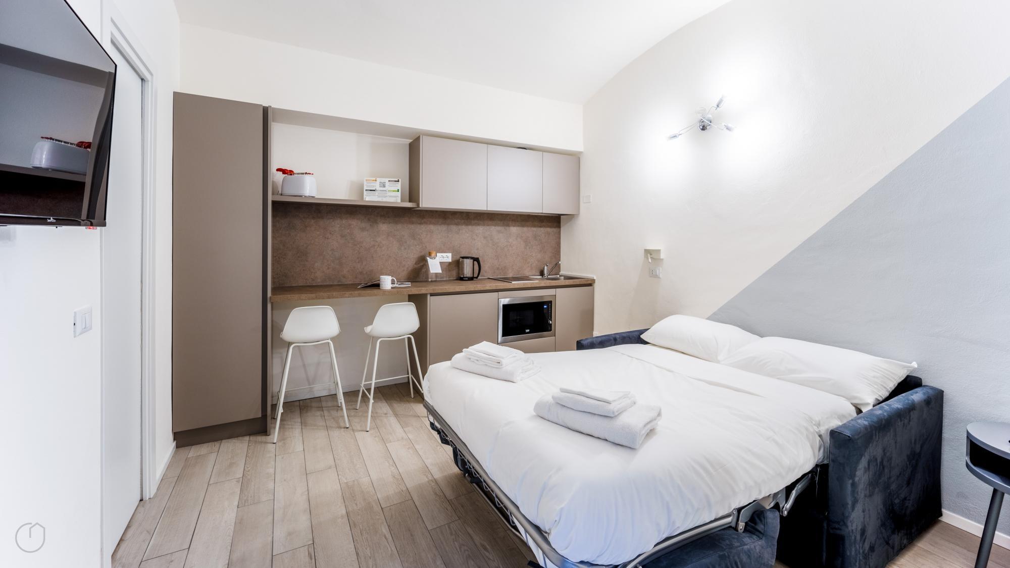 Italianway - the B Village Standard - T2 1