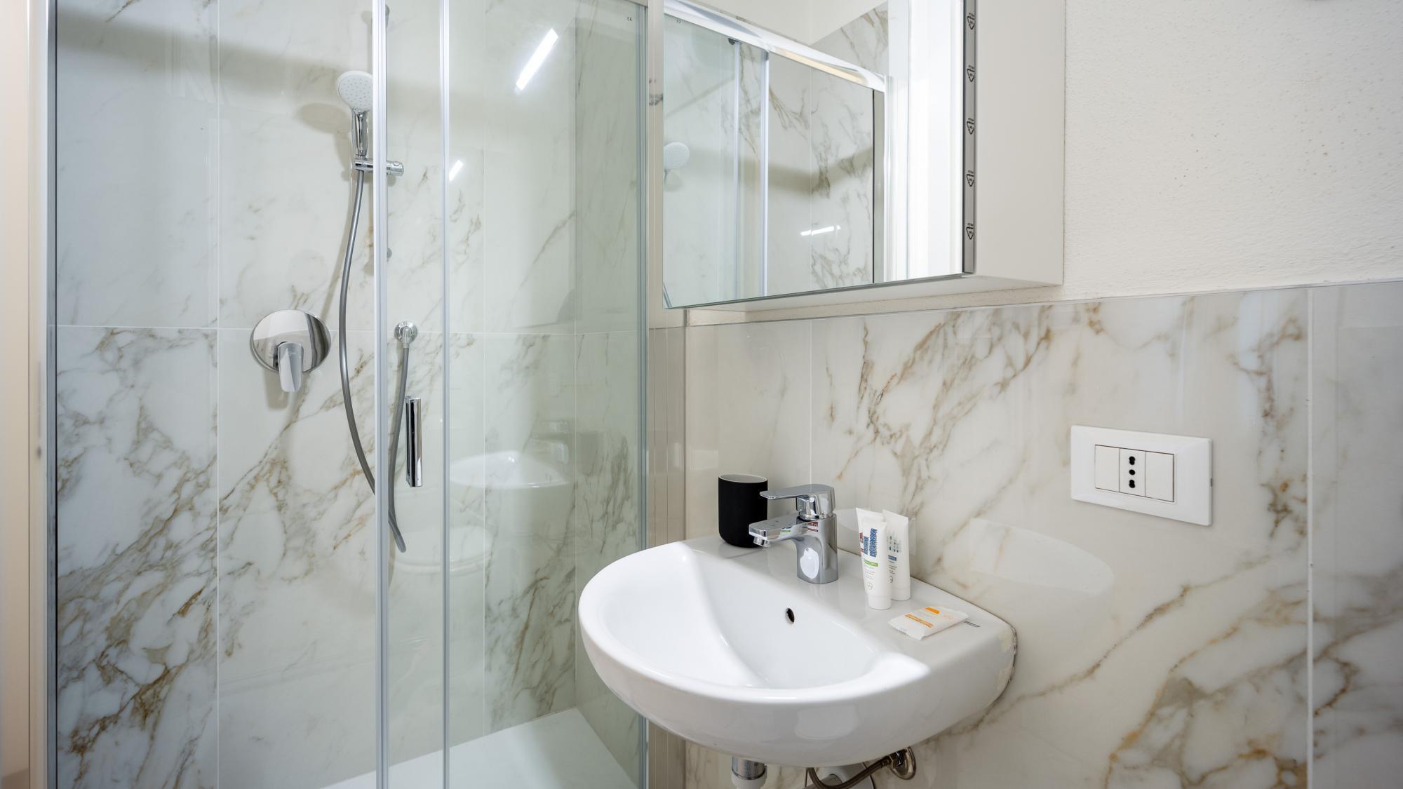 Italianway - the B Village Standard - A02 1