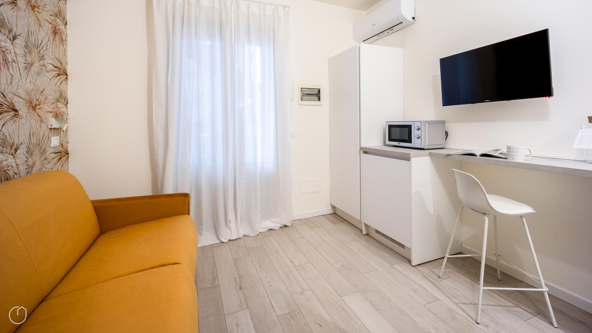 Italianway - the B Village Standard - A11 2