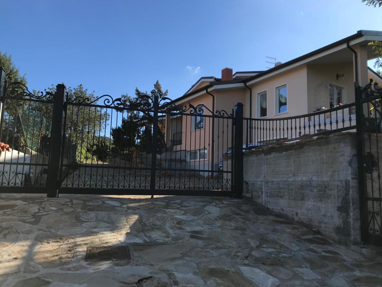 Villa Dei Fiori - Casa Vacanza 2