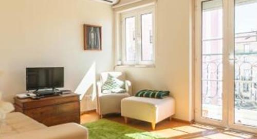 'White House' Apartment- Alfama