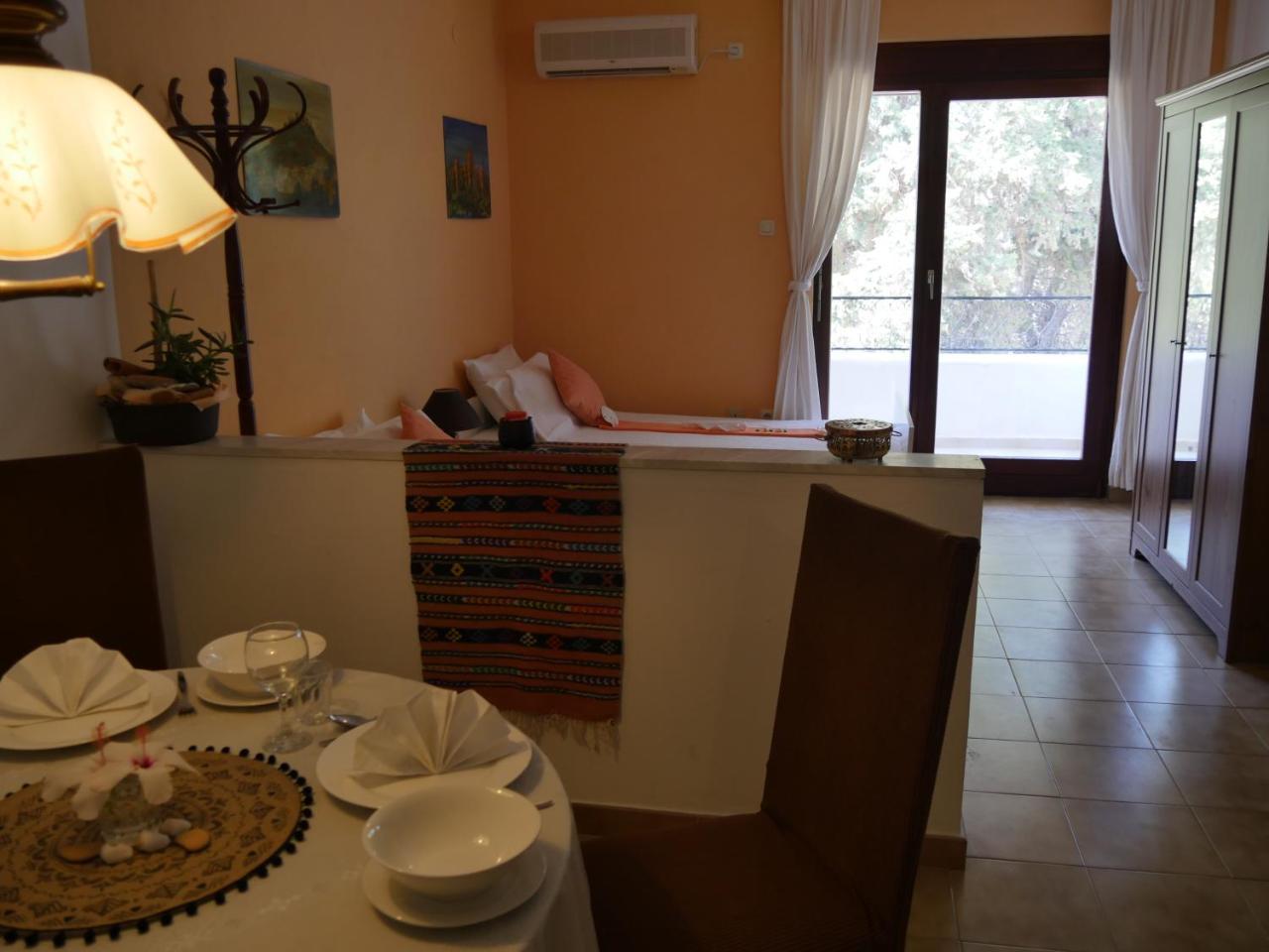 Helios-Rhodos-Apartments 1