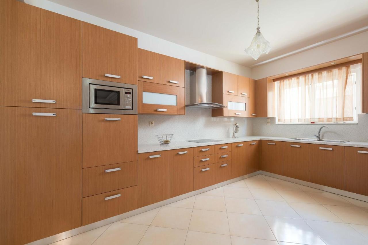 Family Apartment Near the Sea 2