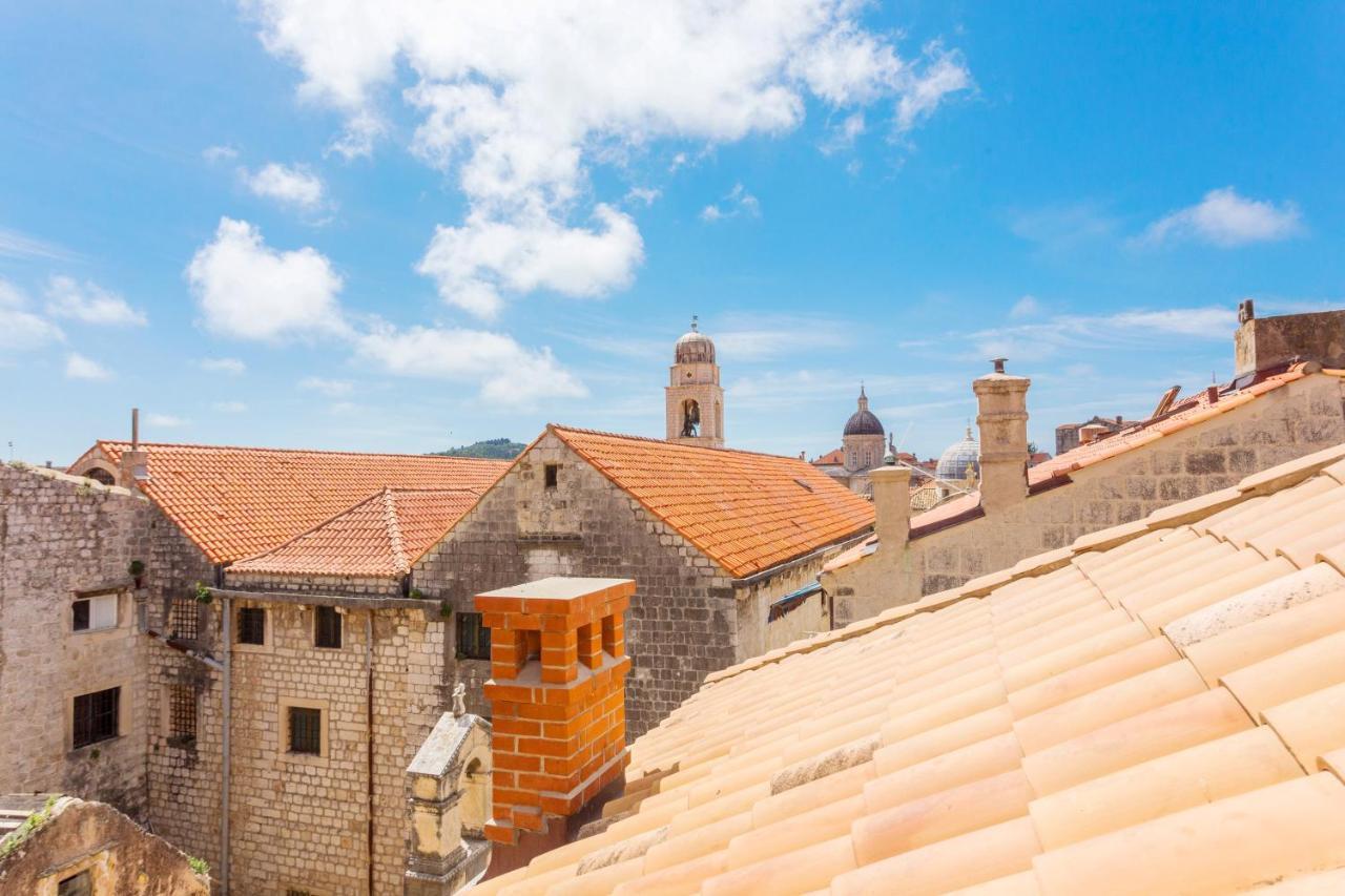 Summer Dream Old City Apartment 1